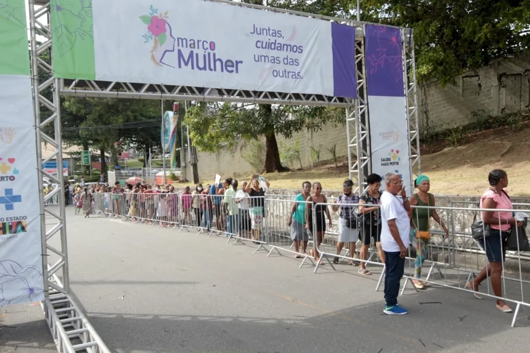 Feira Março Mulher seguirá até o próximo sábado, 11 ofertando mais de 20 mil atendimentos de saúde e cidadania