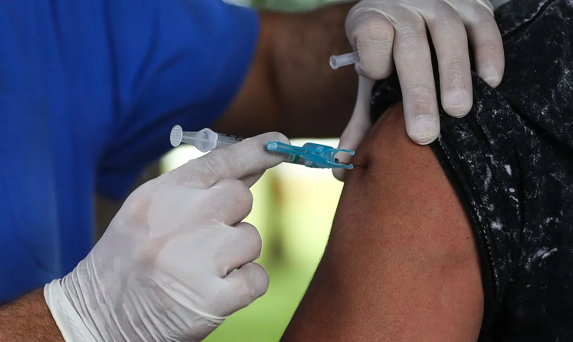 Vacina para a gripe influenza tetravalente é desenvolvida pelo Instituto Butantan, de São Paulo