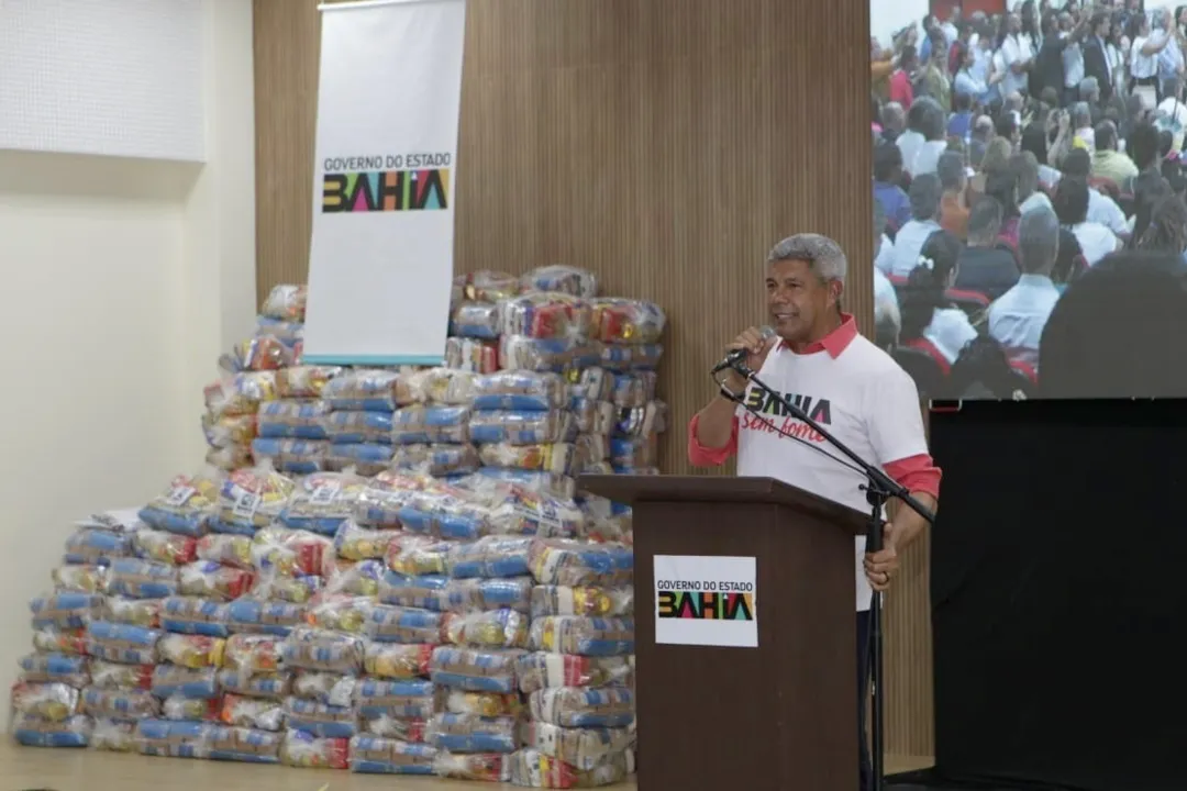 Imagem ilustrativa da imagem Jerônimo lança o programa Bahia Sem Fome