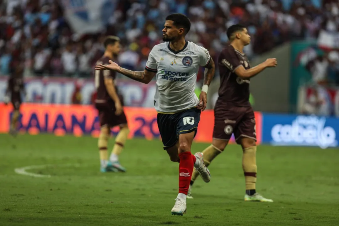 Cauly marcou o segundo gol do Bahia no triunfo diante do Jacuipense