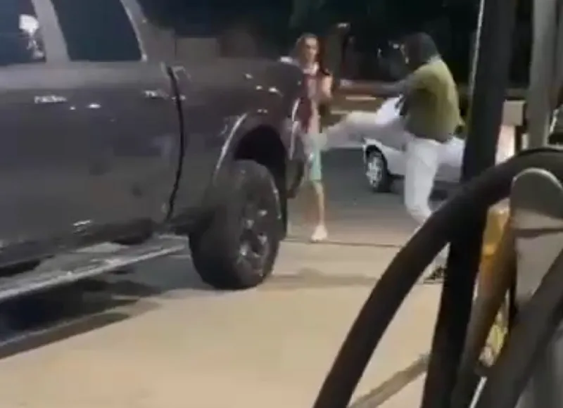 Crime foi cometido no sábado em posto de gasolina em Vitória de Conquista