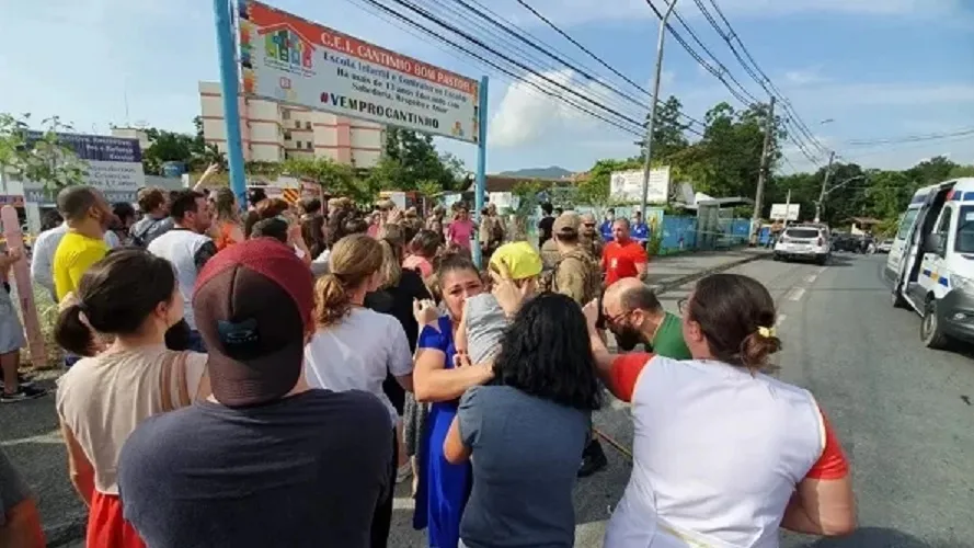 O ataque aconteceu por volta de 9h na creche Bom Pastor, em Blumenau