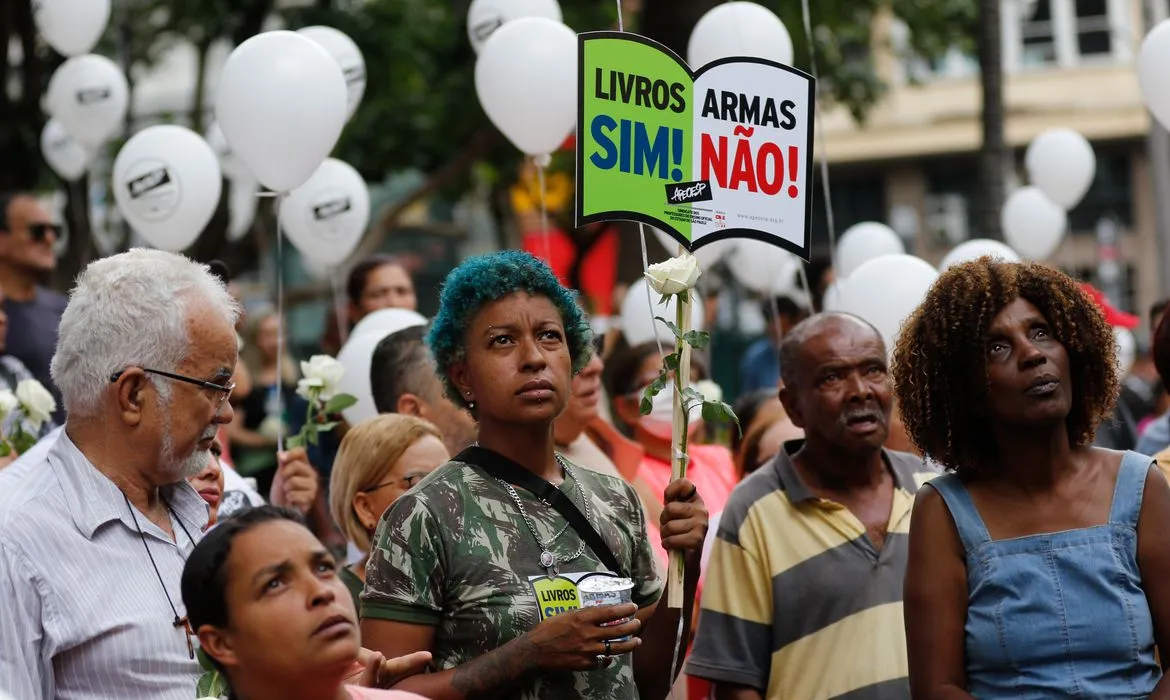 Antes incomum, os crimes têm exigido atenção das autoridades e gerado alerta entre famílias e estudantes