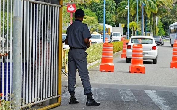 Instituição funcionou normalmente nesta segunda-feira, 10