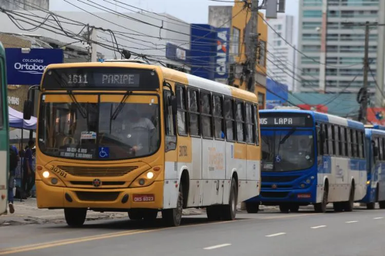 Valor da condução pesa no salário do brasileiro