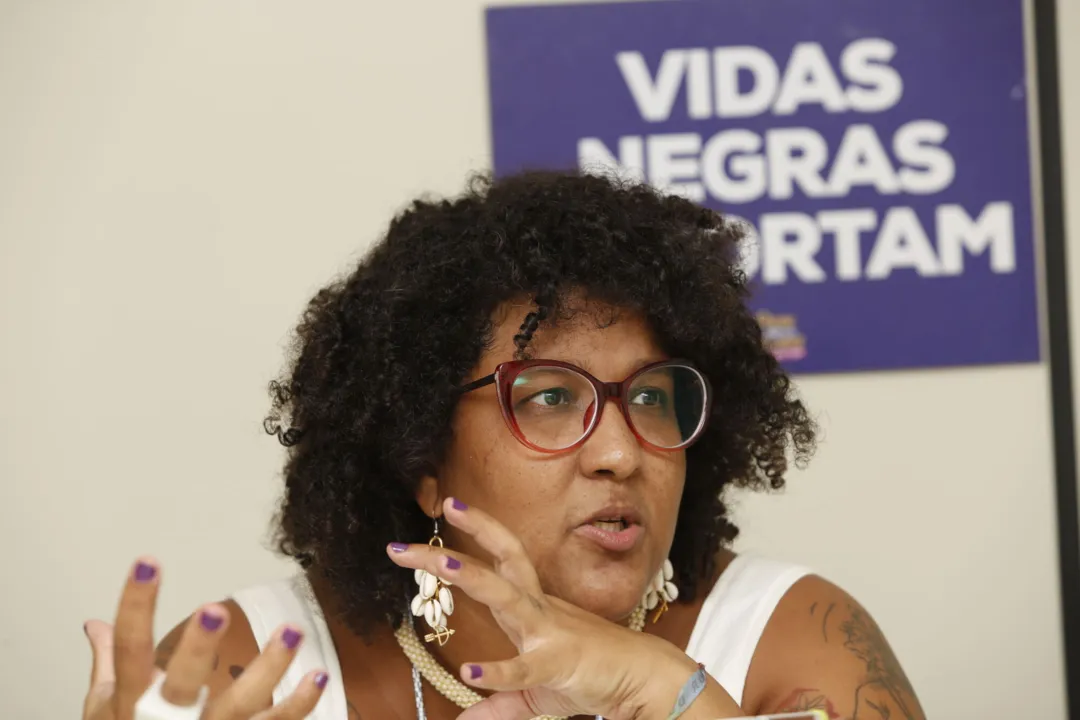 Laina Crisóstomo diz que vetos do prefeito ao projeto sobre assédio prejudica a eficácia da implementação da proposta