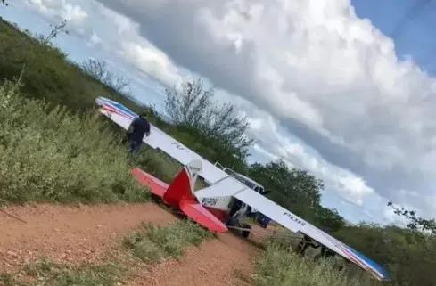 Dois tripulantes estavam na aeronave e não tiveram ferimentos