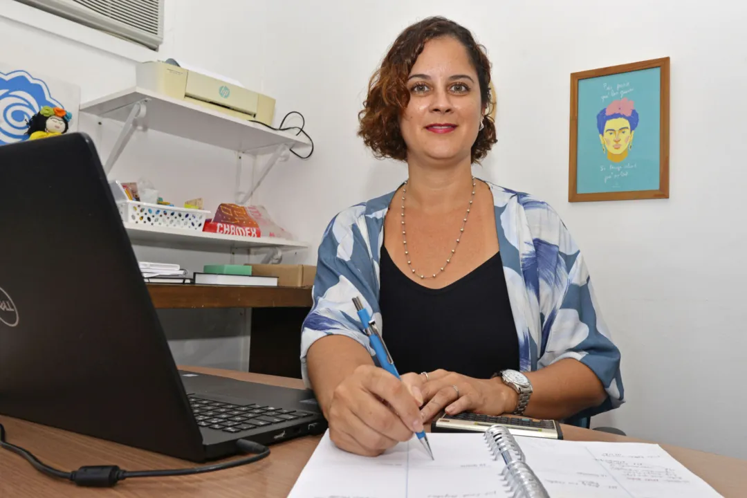 Natália Maria Cruz, economista