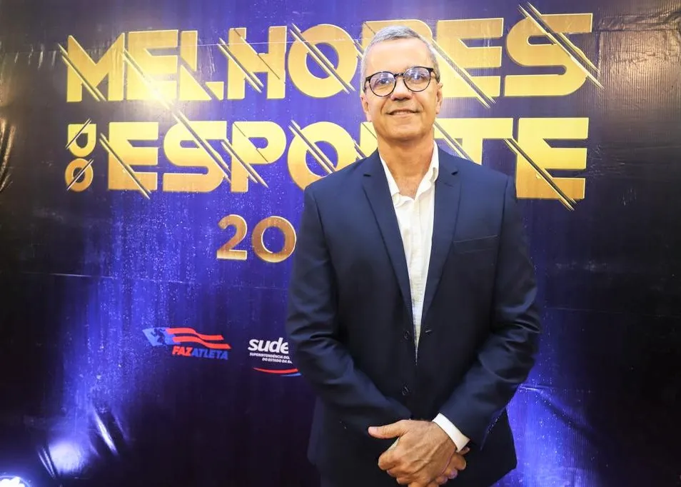 Vicente Neto, diretor da Sudesb, na cerimônia do 'Melhores do Ano'