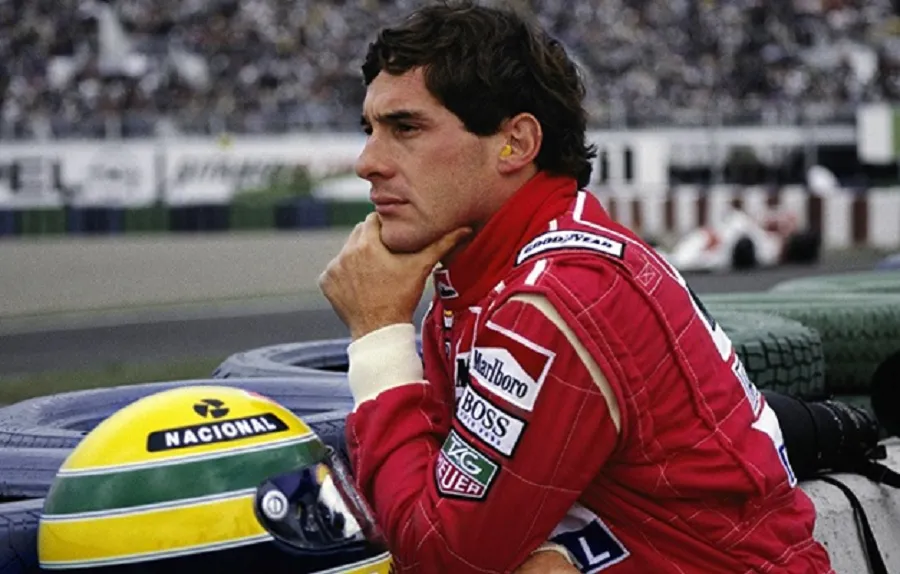 Senna morreu em 1994 quando participava do Grand Prêmio de San Marino