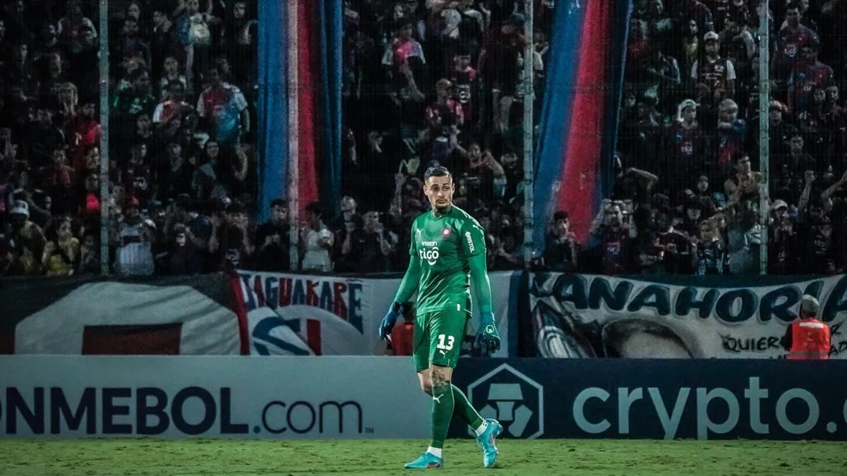 Jean se tornou ídolo no Cerro Porteño, do Paraguai