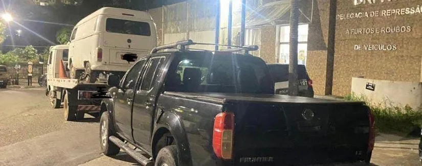 Ação da Polícia Militar resulta na desarticulação de oficina que clonava veículos em Salvador