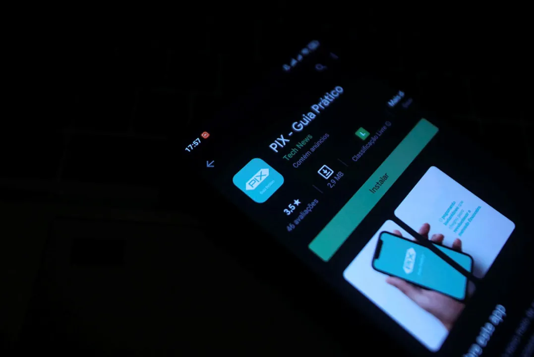 PIX é uma das principais formas de pagamento utilizadas pelos brasileiros que optam por pagar as contas com o celular