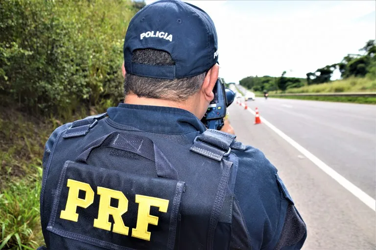 Foram registrados 43 acidentes durante operação da Polícia Rodoviária Federal (PRF).