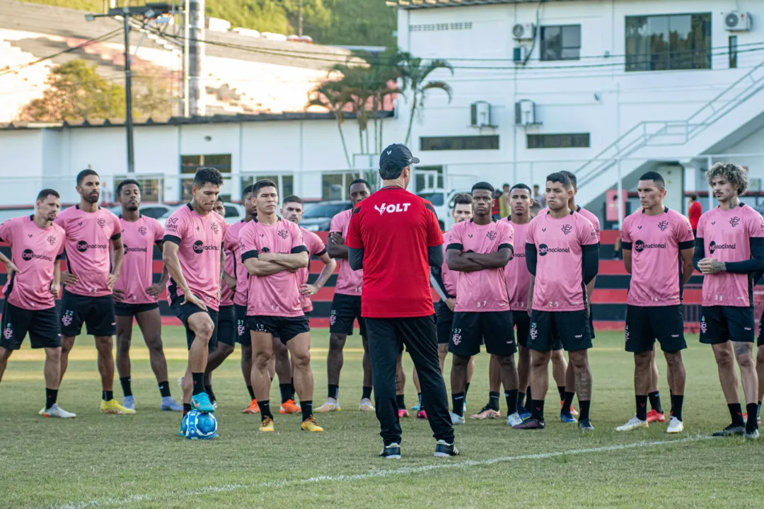 Com três vitórias em três jogos, Vitória tem 100% de aproveitamento na segundona