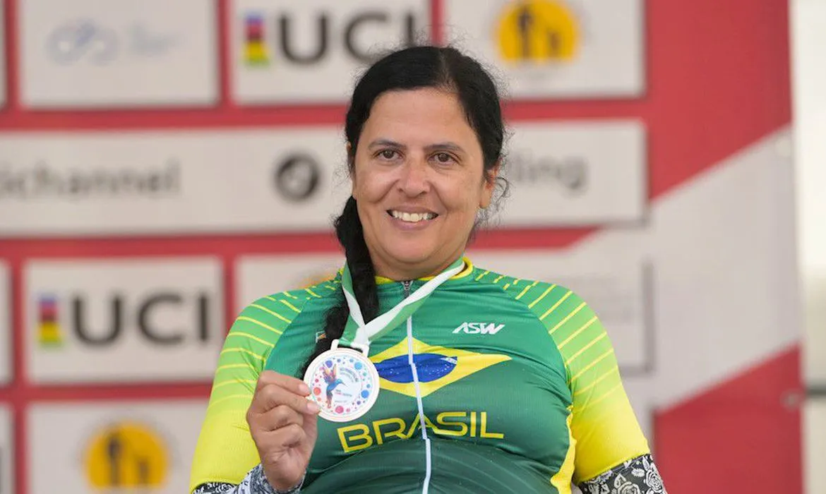 A atleta brasileira vive um bom momento, pois em abril conquistou dois bronzes na etapa da Copa do Mundo