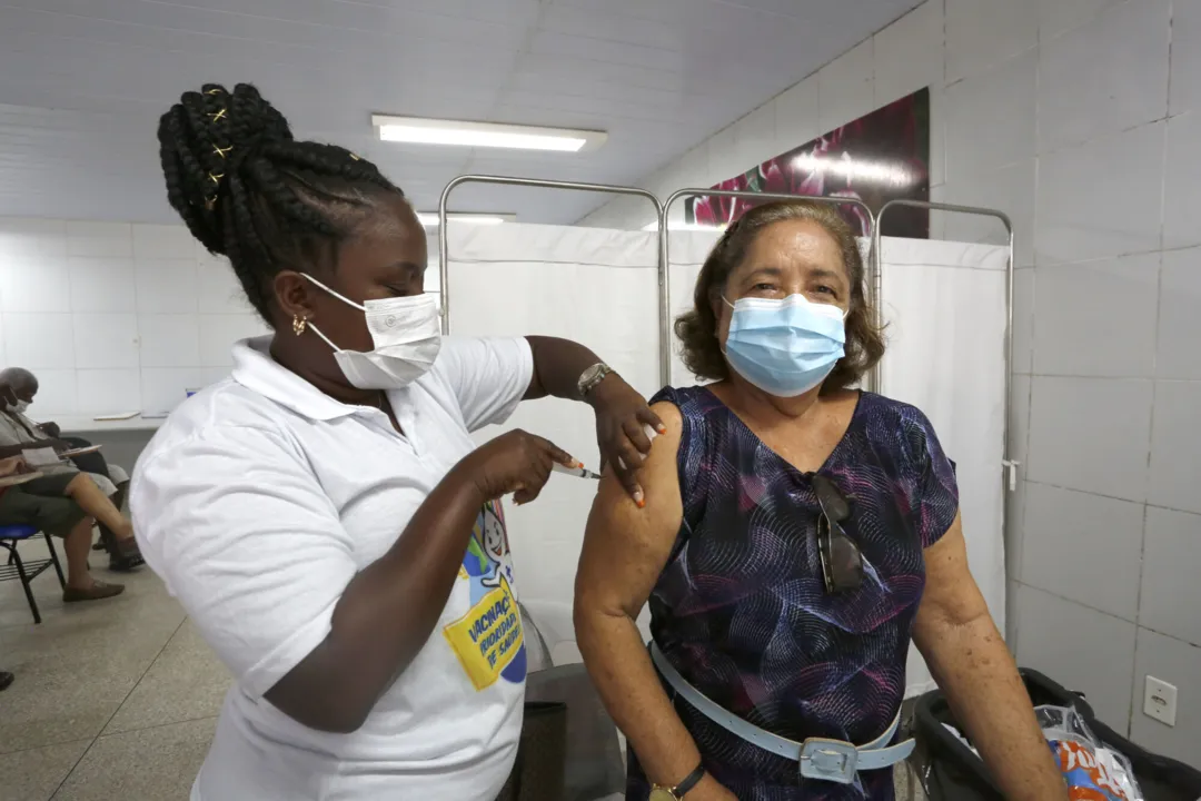 Secretaria de Saúde disponibilizou mais de 80 pontos de vacinação
