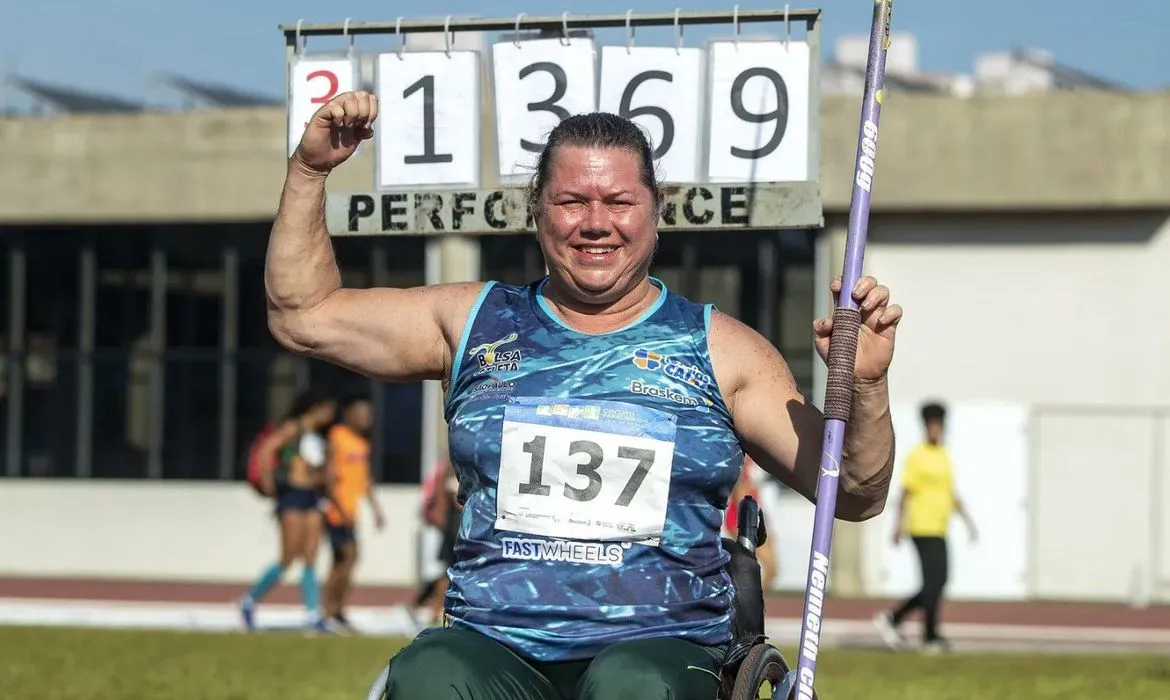 O ano tem sido exitoso para a atleta de 58 anos, mesmo após ter passado por uma reclassificação funcional do Comitê Paralímpico Internacional (IPC) que a inseriu na classe F53