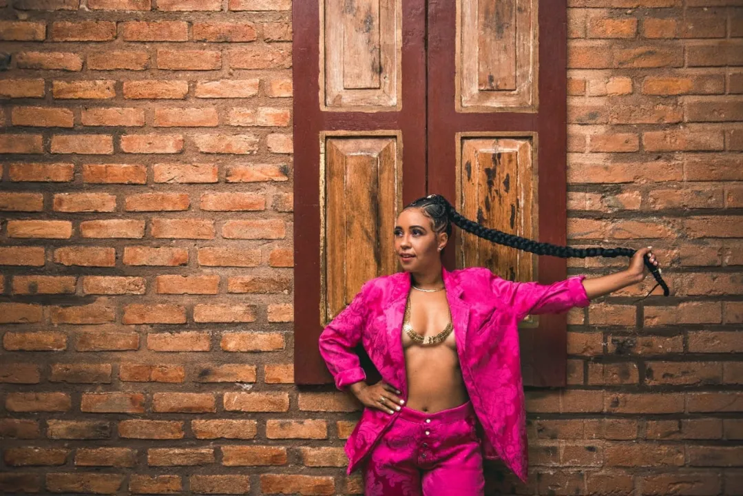 Atualmente ela dedica-se à produção do seu segundo disco "Eu Andava Como Se Fosse Voar", com lançamento ainda neste ano