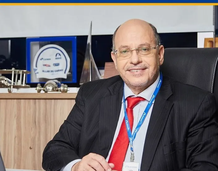 Luiz Gavazza toma posse da presidência da entidade, que pressiona pela ampliação da infraestrutura de gás natural no país