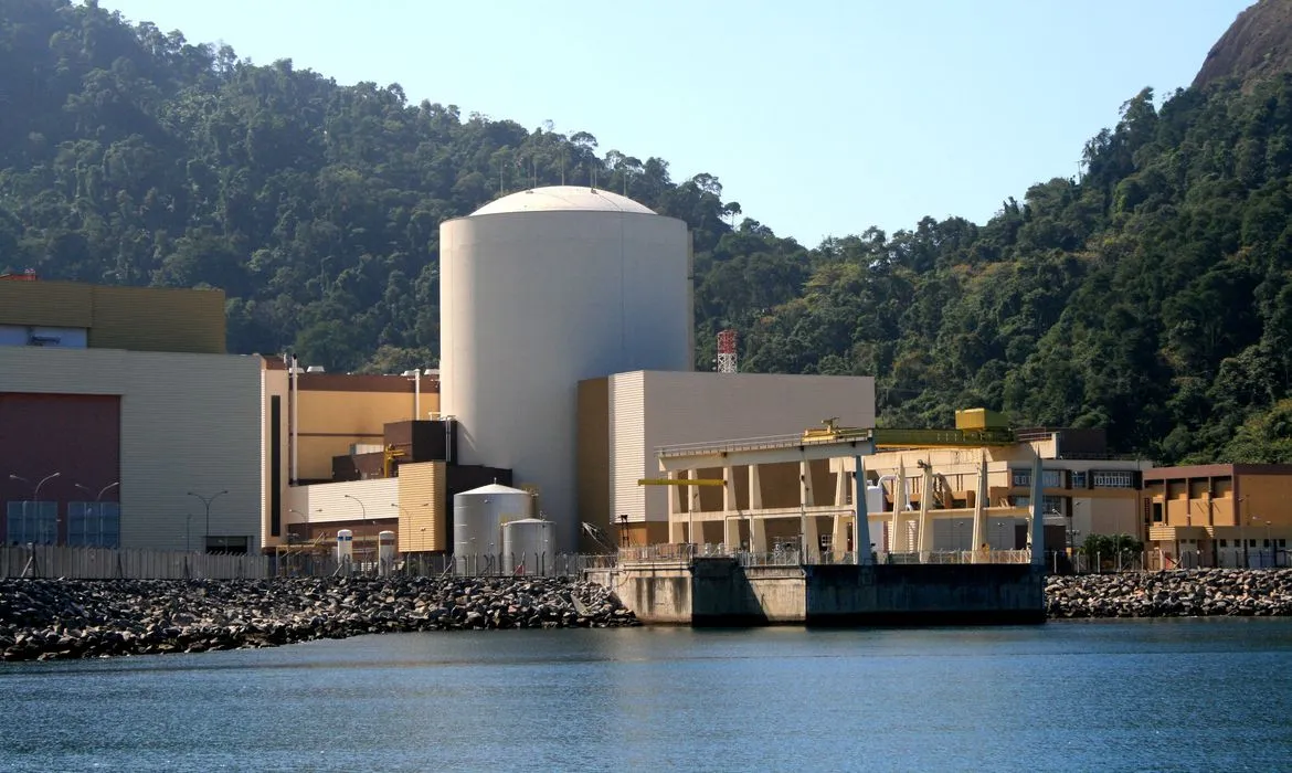 Usina Nuclear Angra 1, localizada no Litoral do Rio de Janeiro