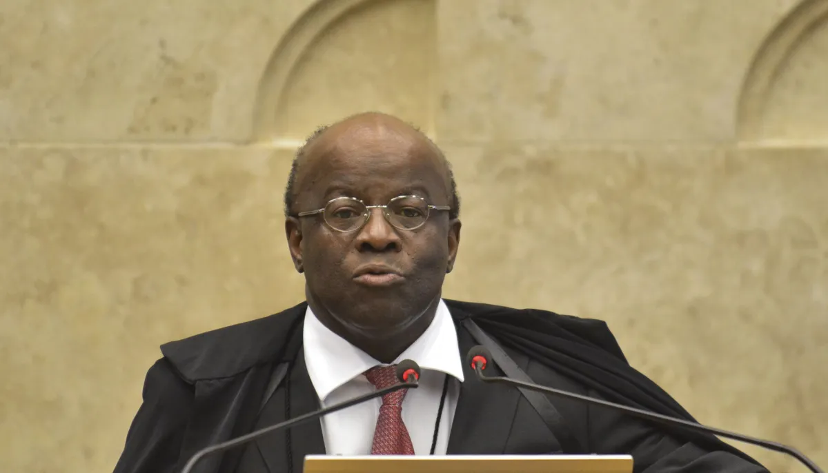 Brasília - STF retoma julgamento de novos recursos do processo do mensalão. Na foto, o presidente da Corte, ministro Joaquim Barbosa (José Cruz/Agência Brasil)