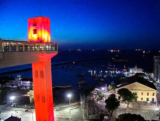 Além da iluminação, diversas ações municipais marcam a campanha Maio Laranja em Salvador