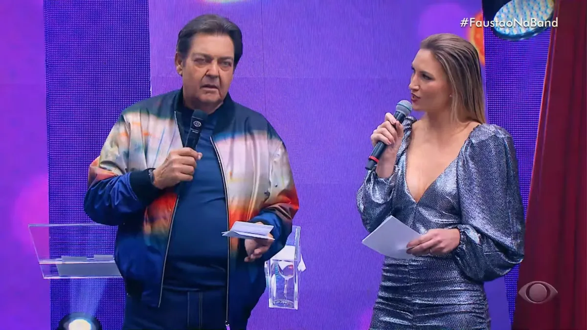 Imagem ilustrativa da imagem Saída de Faustão da Band já estava combinada, diz Anne Lotterman