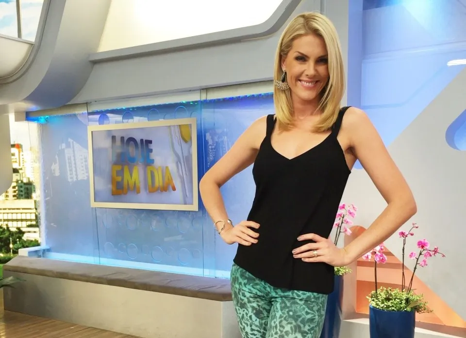 Imagem ilustrativa da imagem Ana Hickmann deve deixar a Record Tv e já conversa com nova emissora