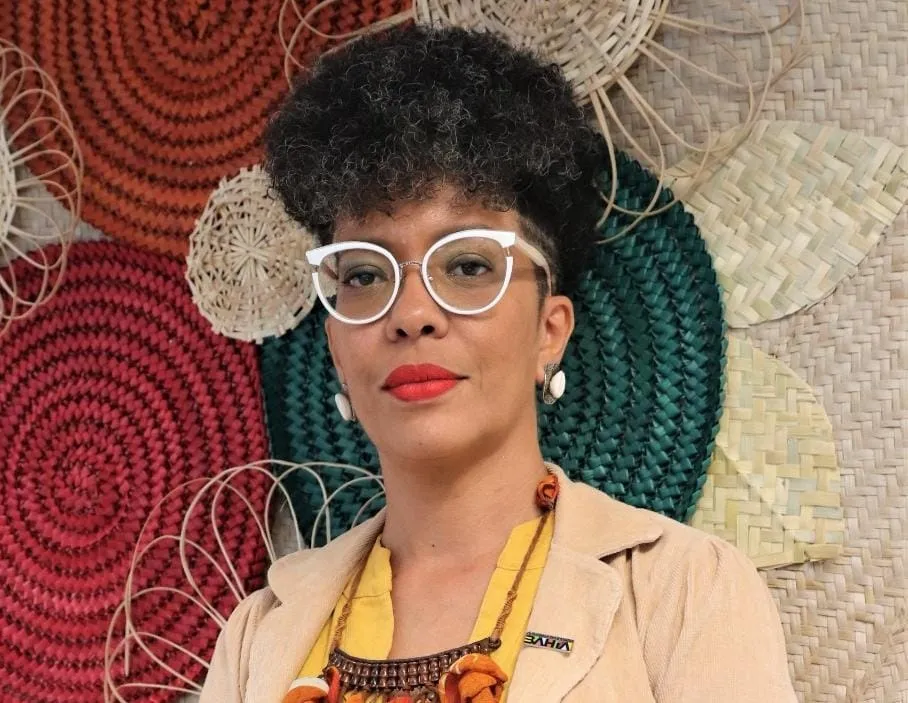 Ângela Guimarães discute história do povo negro