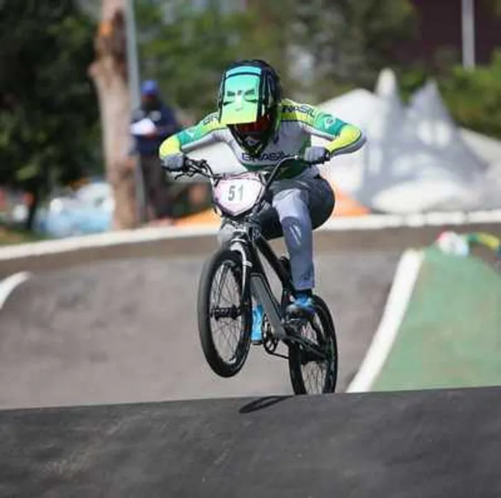 No total, a seleção brasileira de BMX Racing conquistou três medalhas na competição