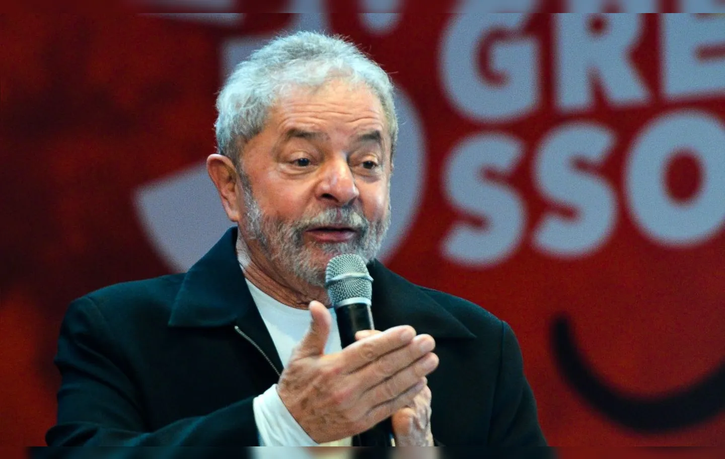 Quatro vice-líderes de Lula solicitaram emendas de relator