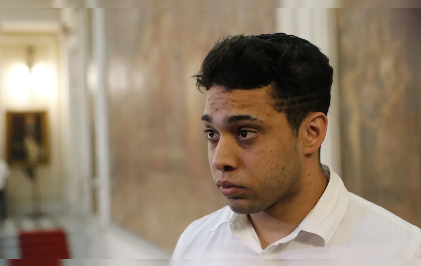 Ele está preso na Cadeia Pública Joaquim Ferreira de Souza, no Complexo de Gericinó, em Bangu.