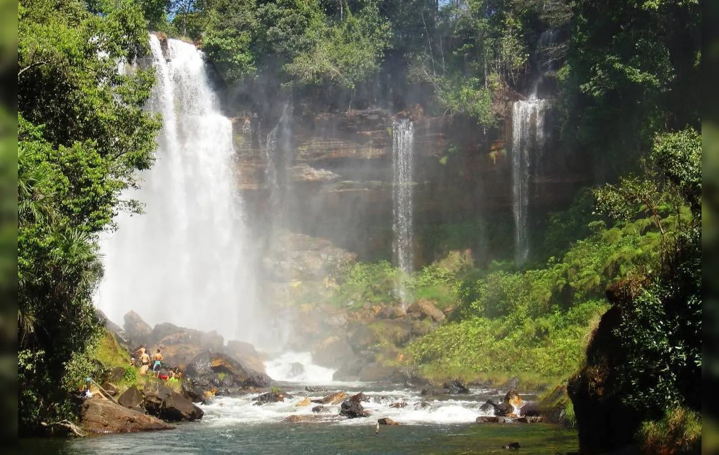 Cachoeira do Acaba Vida, a principal atração turística de Barreiras, a "capital do oeste" da Bahia