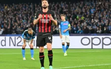 Imagem ilustrativa da imagem Milan empata com Napoli e avança na Champions