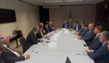 Imagem ilustrativa da imagem Adolfo Menezes se reune com ministro de Minas e Energia e Coelba