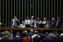 Imagem ilustrativa da imagem Plenário pode votar proposta que altera regras do FPM nesta terça