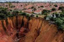 Imagem ilustrativa da imagem Crateras enormes engolem cidade amazônica no interior do Maranhão