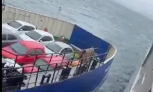 Imagem ilustrativa da imagem Colisão entre ferrys volta a assustar passageiros; assista