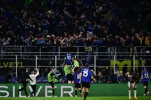 Imagem ilustrativa da imagem Inter vence Milan novamente e vai à final da Champions