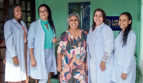 Jociene Neves dos Santos, Janice Damasceno, Ana Maria Moreira, Daniela Ramalho e Aline Santos