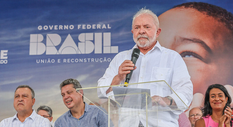 Ele afirmou que leis similares já existem, mas são complicadas e ineficazes