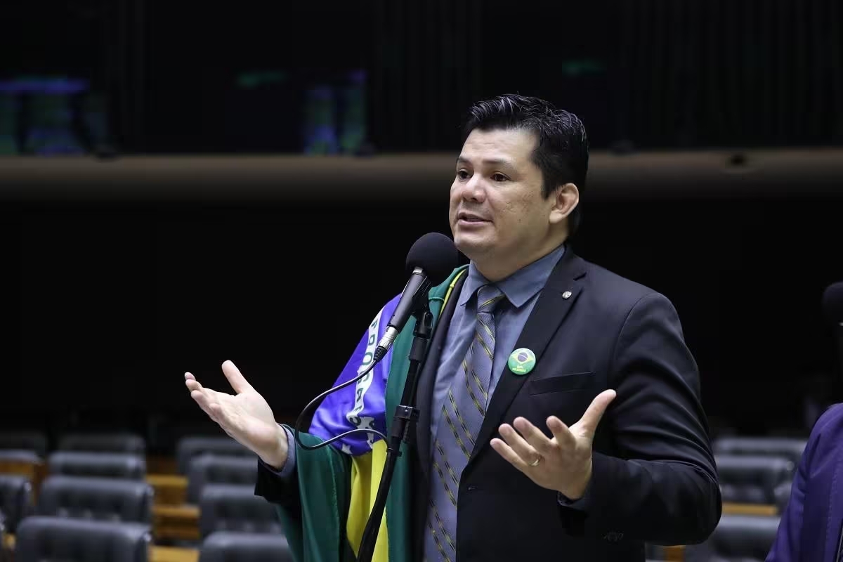 Vídeo: Deputado Bolsonarista Discute Com Repórter Na Câmara