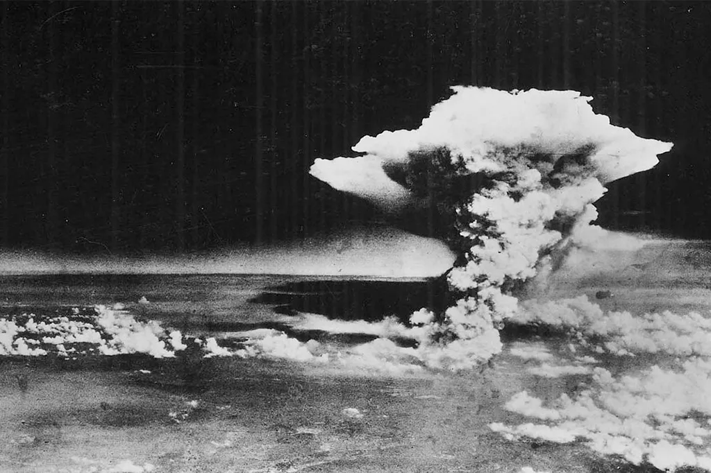 Foto da bomba que caiu em Hiroshima