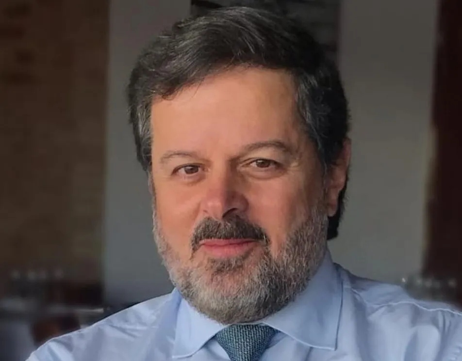 César de Faria Júnior é doutor em direito público, mestre em direito penal econômico e especialista em processo penal, todos pela UFBA