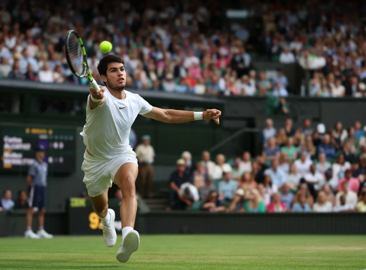 Alcaraz garante vaga para as quartas de final de Wimbledon