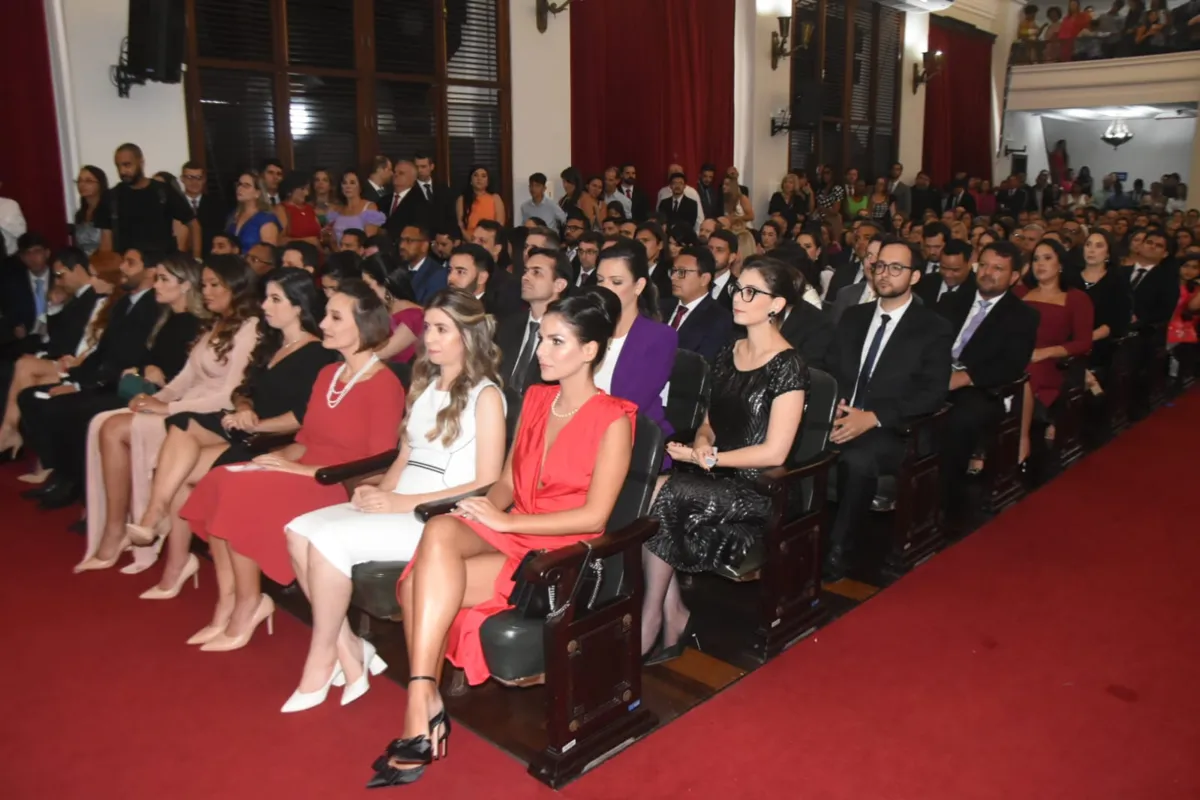 Cerimônia de posse dos juízes aconteceu no Salão Nobre do Fórum Ruy Barbosa