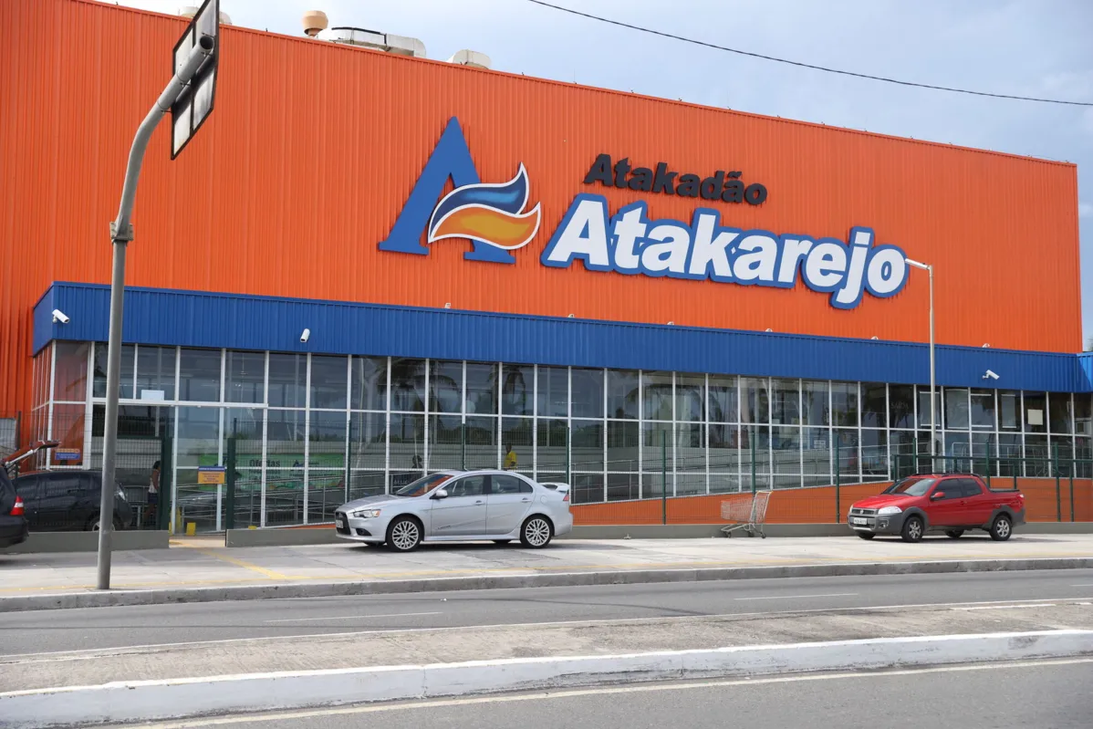 A maior empresa do varejo baiano é a rede de supermercados Atakarejo