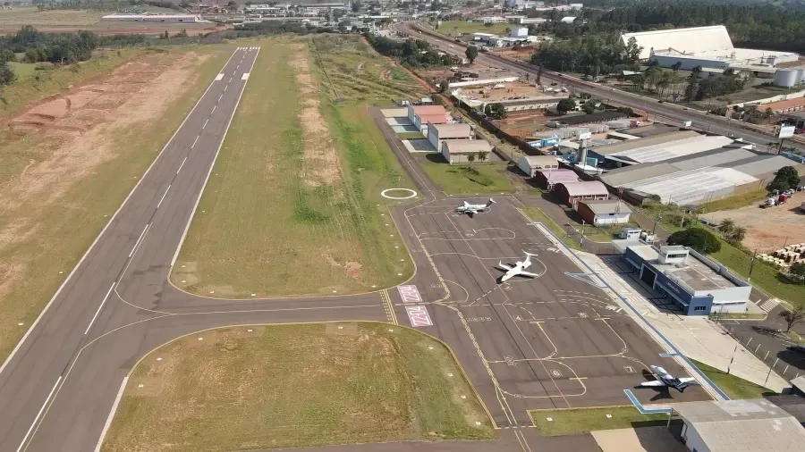 Imagem ilustrativa da imagem Avião desaparece após decolagem no Paraná