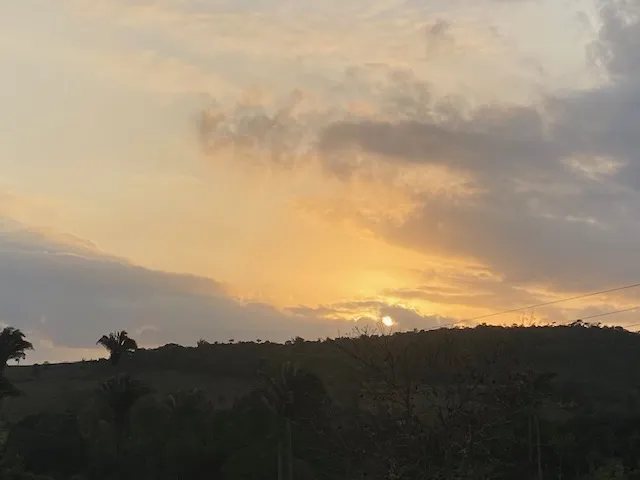 A beleza do pôr do sol nas serras do município de Chã Preta